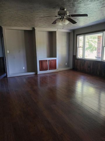 3118 Hamilton Valley Road, Crab Orchard, KY 40419