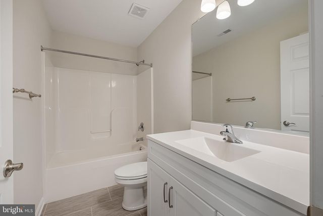 1624 BLUE HERON DR, Denton, MD 21629