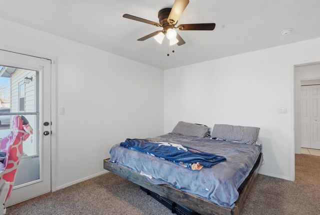 19 Owens Drive, Los Lunas, NM 87031