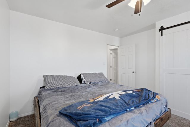 19 Owens Drive, Los Lunas, NM 87031