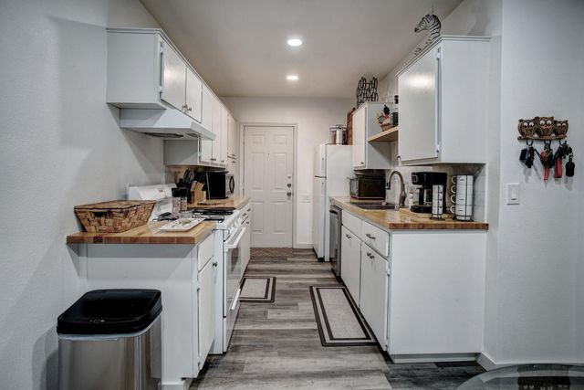 1701 Garfield ST, Bastrop, TX 78602