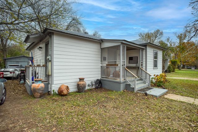 1701 Garfield ST, Bastrop, TX 78602