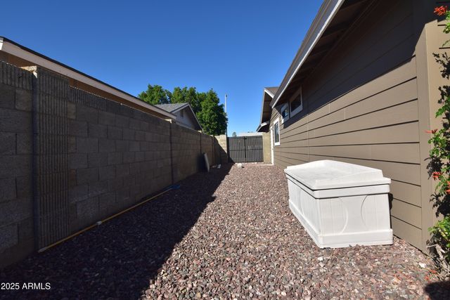 4039 E YAWEPE Street, Phoenix, AZ 85044