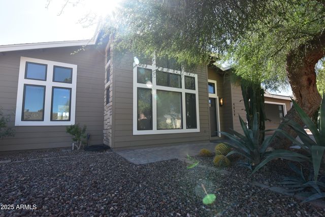 4039 E YAWEPE Street, Phoenix, AZ 85044