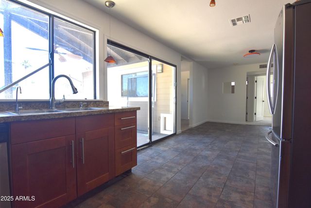 4039 E YAWEPE Street, Phoenix, AZ 85044