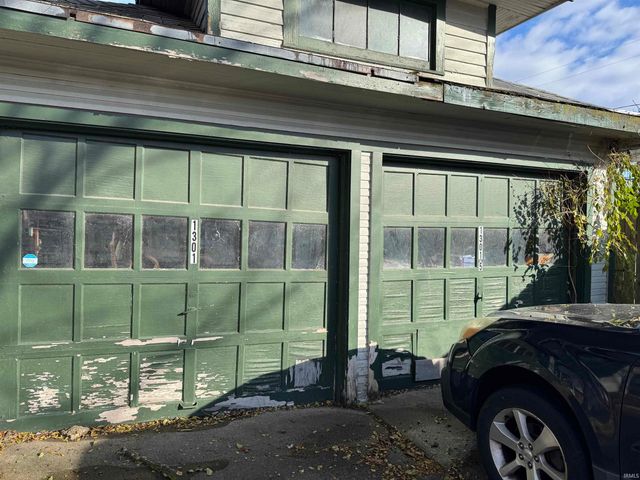 2102 California Avenue, Fort Wayne, IN 46805