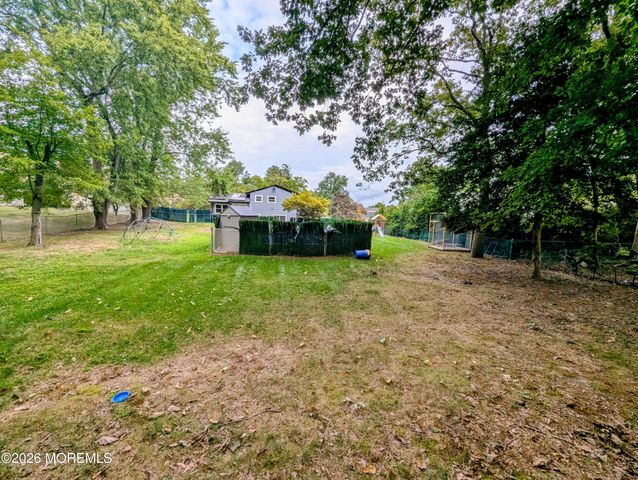 5 Albany Avenue, Jackson, NJ 08527