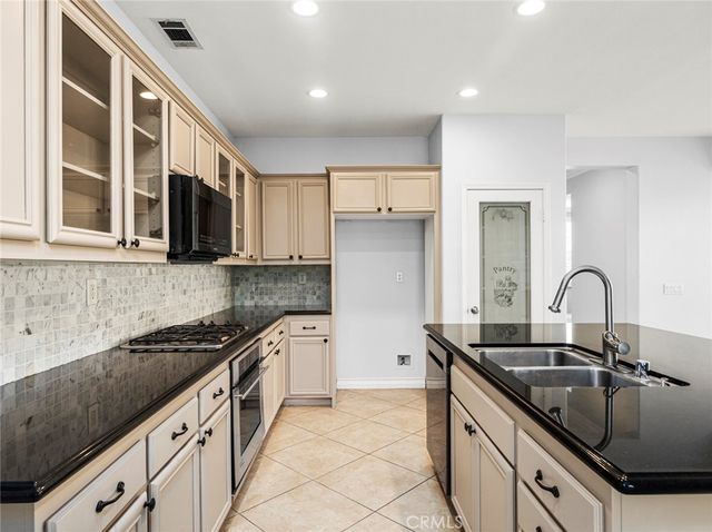 28911 Mirada Circulo, Valencia, CA 91354
