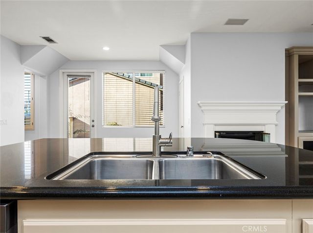 28911 Mirada Circulo, Valencia, CA 91354