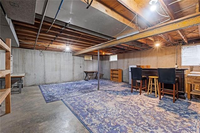 419 Topeka Avenue, Leavenworth, KS 66048