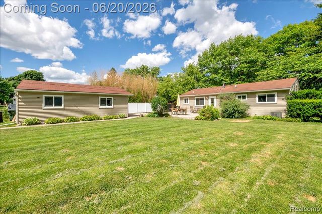 45451 Joseph Street, Utica, MI 48317