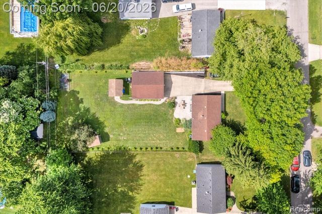 45451 Joseph Street, Utica, MI 48317