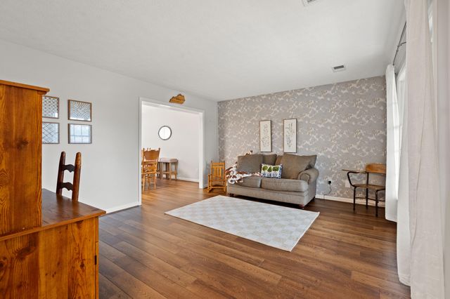 270 Vicksburg Drive, Nicholasville, KY 40356