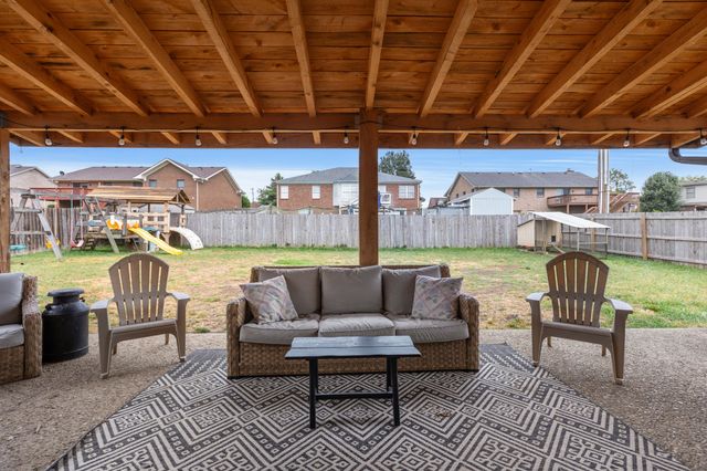 270 Vicksburg Drive, Nicholasville, KY 40356