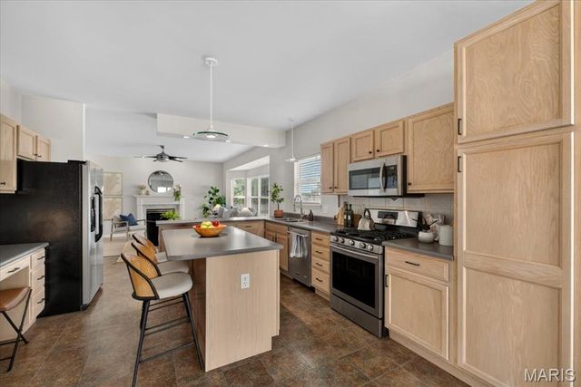 1435 Soaring Eagle Drive, O'fallon, MO 63366