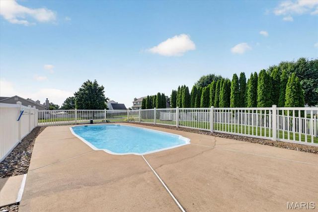 1435 Soaring Eagle Drive, O'fallon, MO 63366