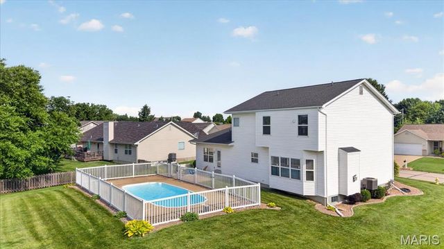 1435 Soaring Eagle Drive, O'fallon, MO 63366