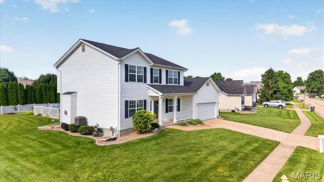 1435 Soaring Eagle Drive, O'fallon, MO 63366