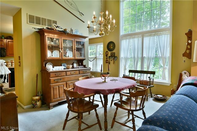 502 Turnberry Court NE, Warren, OH 44484