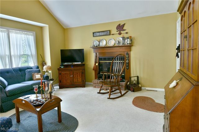 502 Turnberry Court NE, Warren, OH 44484