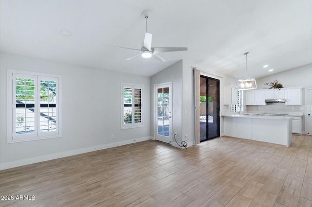 9720 W ESCUDA Drive, Peoria, AZ 85382