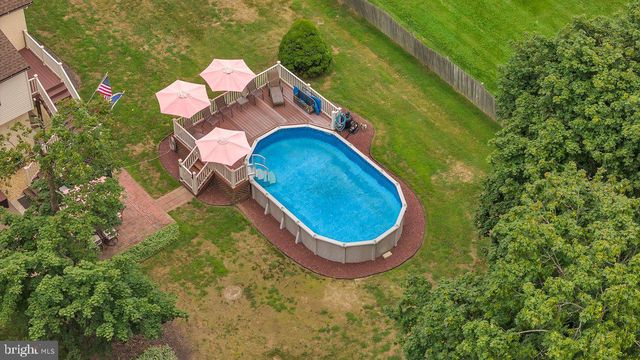 749 BARNSBORO RD, Mullica Hill, NJ 08062