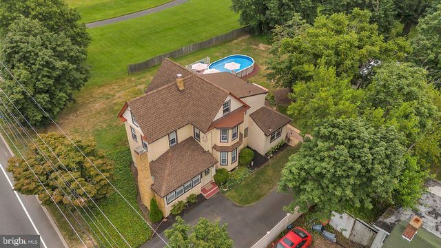 749 BARNSBORO RD, Mullica Hill, NJ 08062