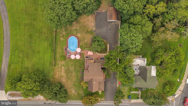 749 BARNSBORO RD, Mullica Hill, NJ 08062