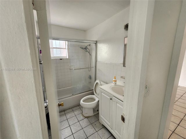 2152 NW 27th Ave 0, Miami, FL 33142