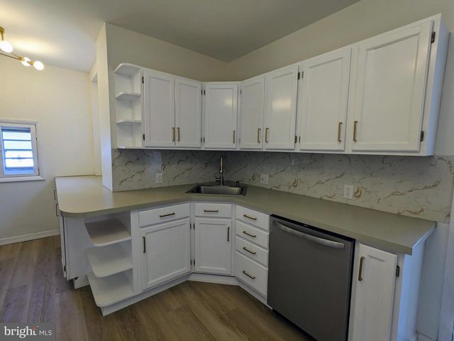 804 RACE ST, Catasauqua, PA 18032