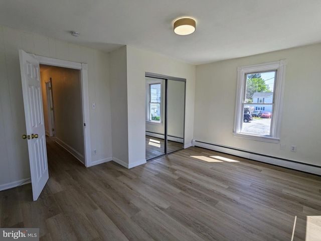 804 RACE ST, Catasauqua, PA 18032