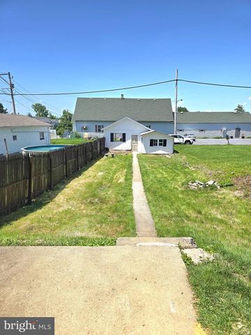 804 RACE ST, Catasauqua, PA 18032