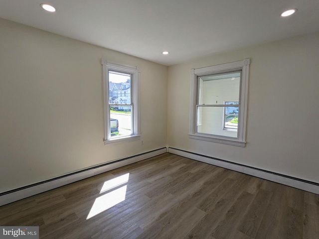 804 RACE ST, Catasauqua, PA 18032