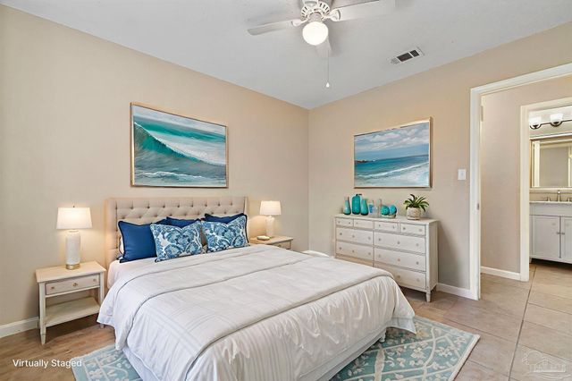 3135 Bent Oak Dr, Pensacola, FL 32526