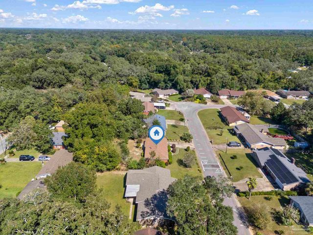 3135 Bent Oak Dr, Pensacola, FL 32526