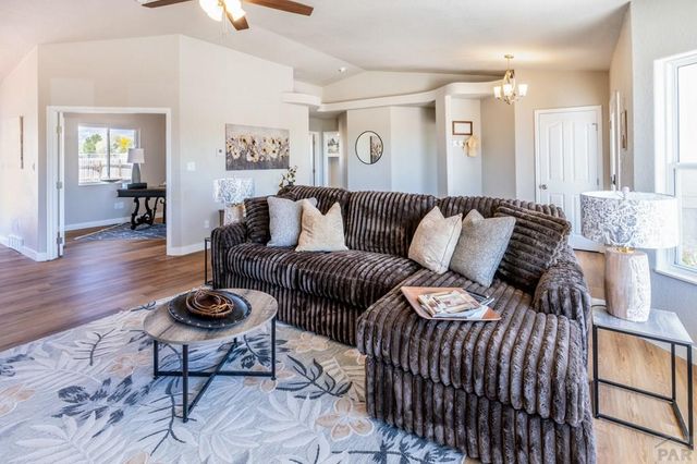 435 S Costilla Dr, Pueblo West, CO 81007