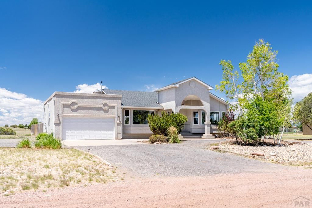 435 S Costilla Dr, Pueblo West, CO 81007