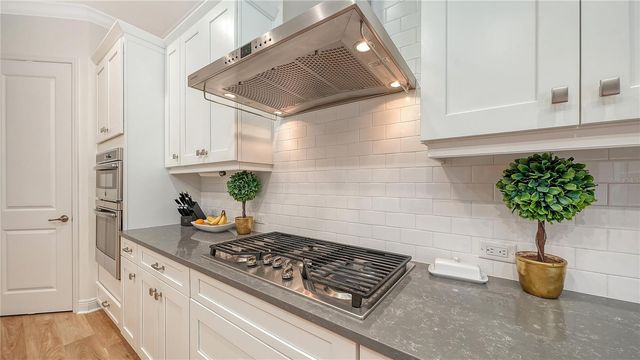 13918 OLD CREEK COURT, Parrish, FL 34219