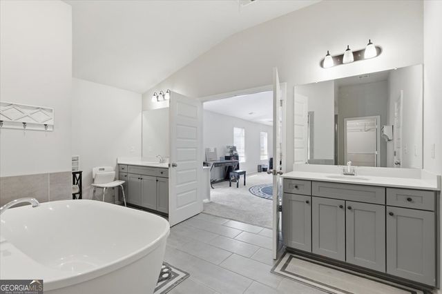 109 Jodi Place, Locust Grove, GA 30248