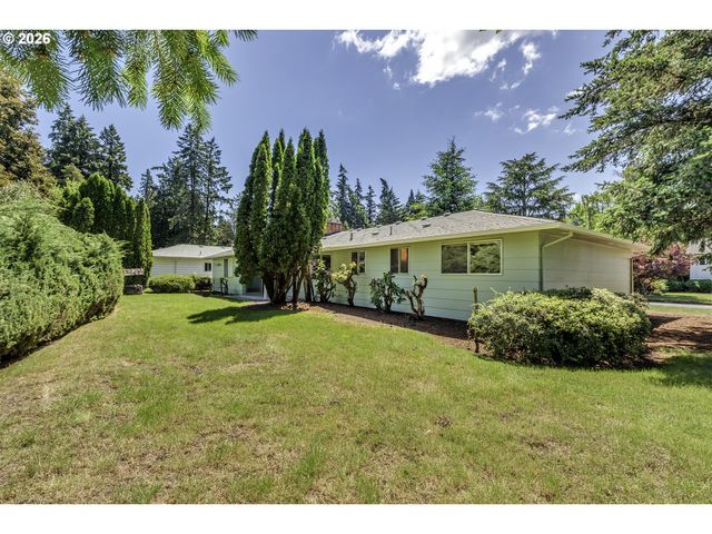 3721 Se PINE St, Hillsboro, OR 97123