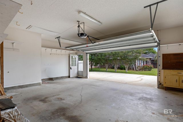 22665 S County Road 12, Foley, AL 36535