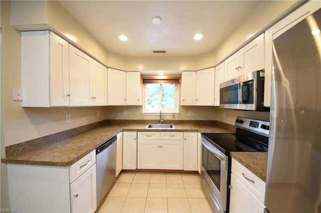 5321 Bayside RD, Virginia Beach, VA 23455