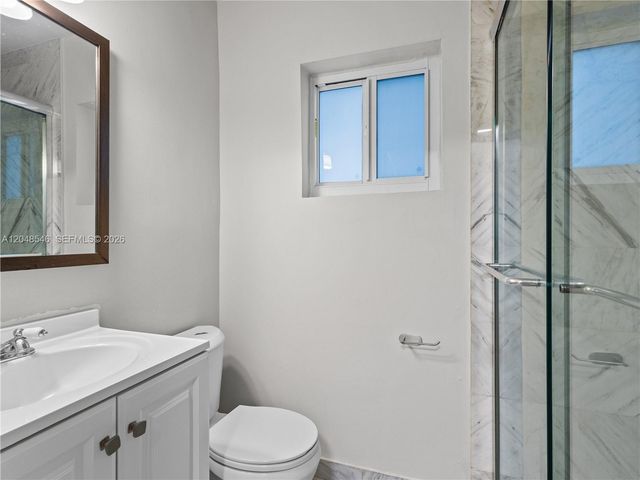 651 S Mashta Drive 651, Key Biscayne, FL 33149