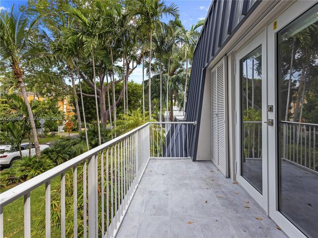 651 S Mashta Drive 651, Key Biscayne, FL 33149