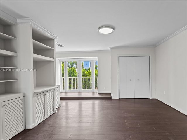 651 S Mashta Drive 651, Key Biscayne, FL 33149