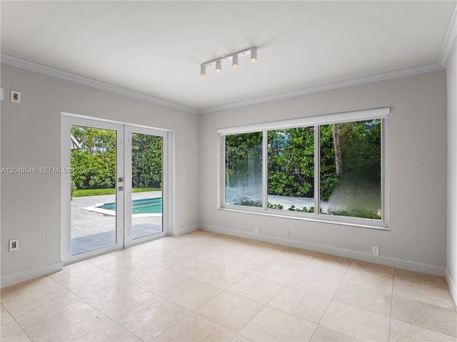 651 S Mashta Drive 651, Key Biscayne, FL 33149