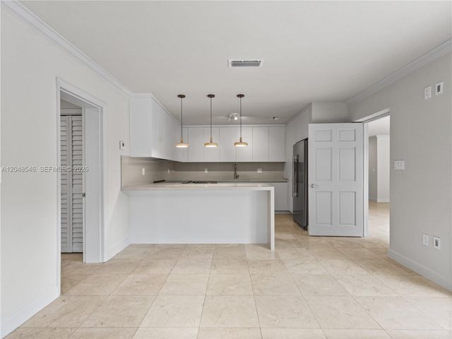 651 S Mashta Drive 651, Key Biscayne, FL 33149