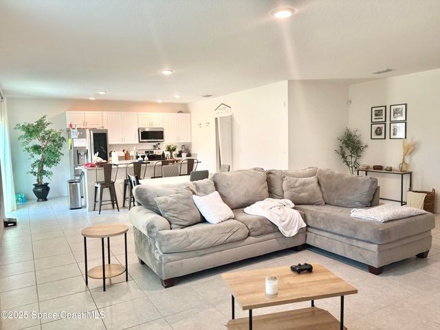 1051 Pope Street NW, Palm Bay, FL 32907