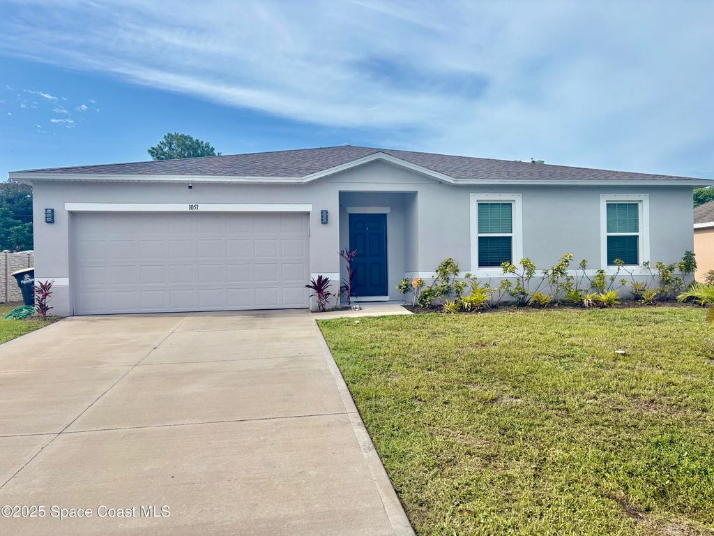 1051 Pope Street NW, Palm Bay, FL 32907