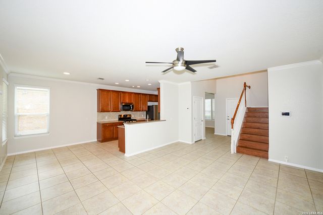 11823 Elijah Stapp, San Antonio, TX 78253